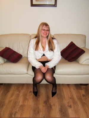 Natural blonde Tabitha displays her large tits and pussy in glasses and nylons hd sex photo #3