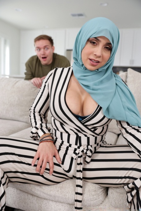 Musulimsex - Muslim Porn Pics & Naked Girls - CoedPictures.com